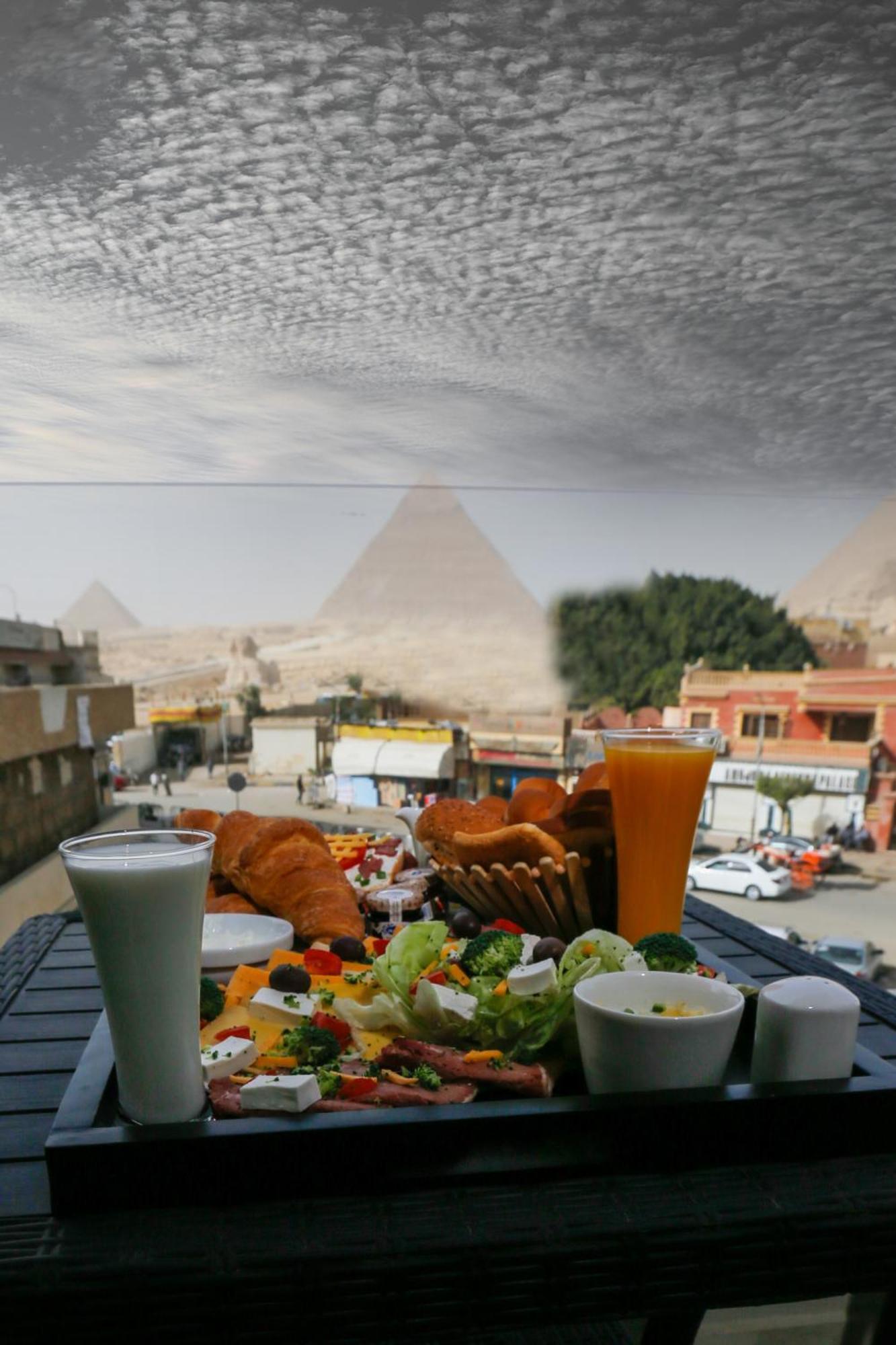 Hotel Steps In Pyramids View Kafret el-Gabal Exterior foto