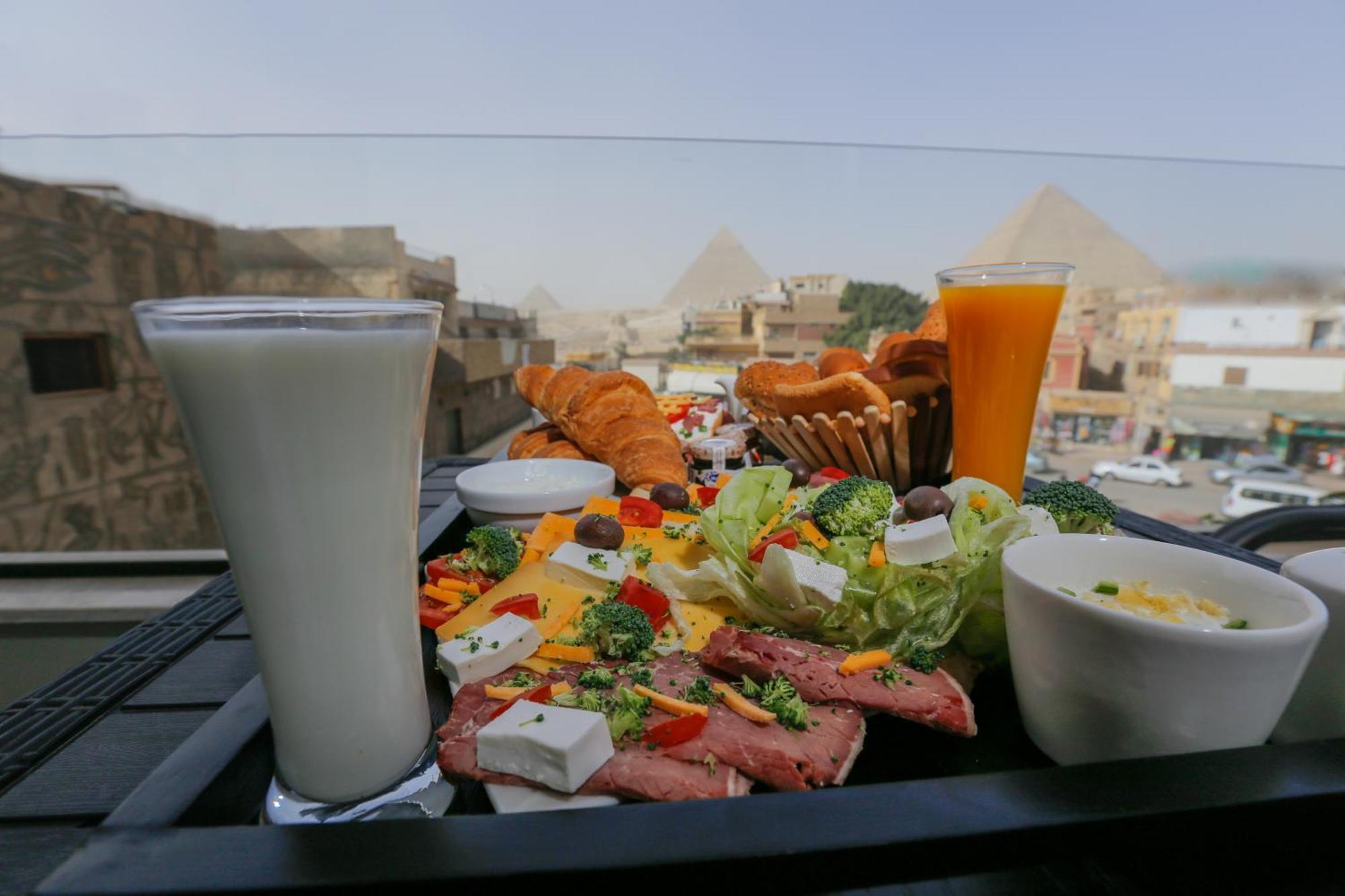 Hotel Steps In Pyramids View Kafret el-Gabal Exterior foto
